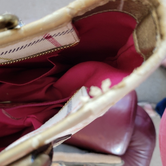 Coach Peyton Tattersall Tote ~ Well-Loved ~ Needs TLC ~ Hang Tag FINAL PRICE! - Picture 15 of 16